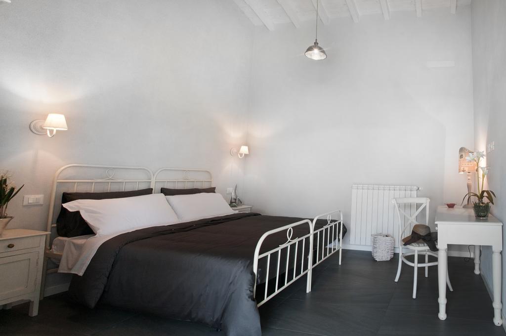 Skipper White Guest House Trevignano Romano Kamer foto