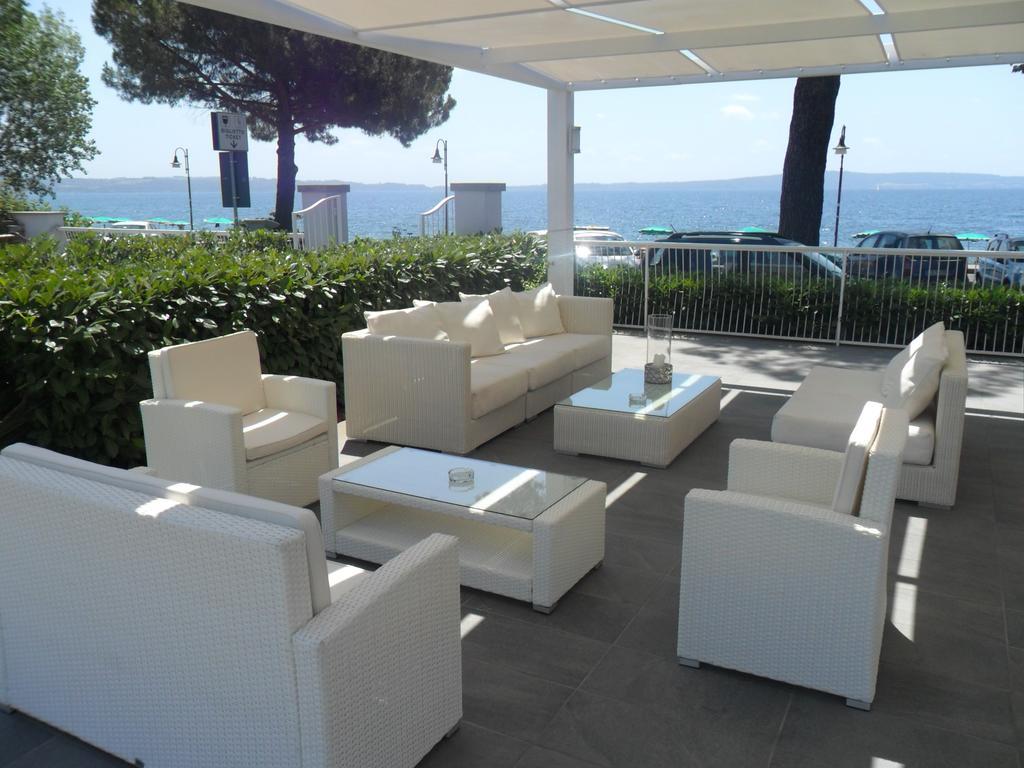 Skipper White Guest House Trevignano Romano Buitenkant foto