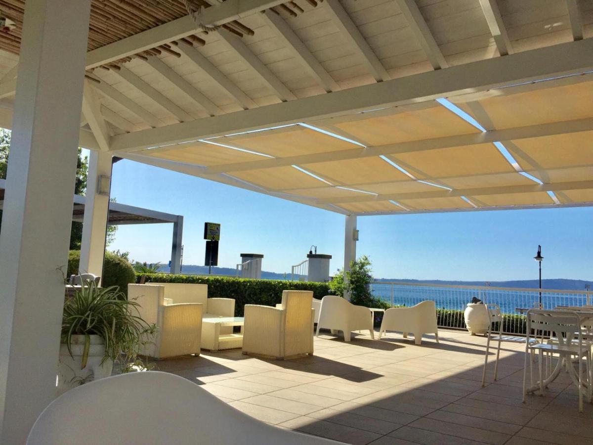 Skipper White Guest House Trevignano Romano Buitenkant foto