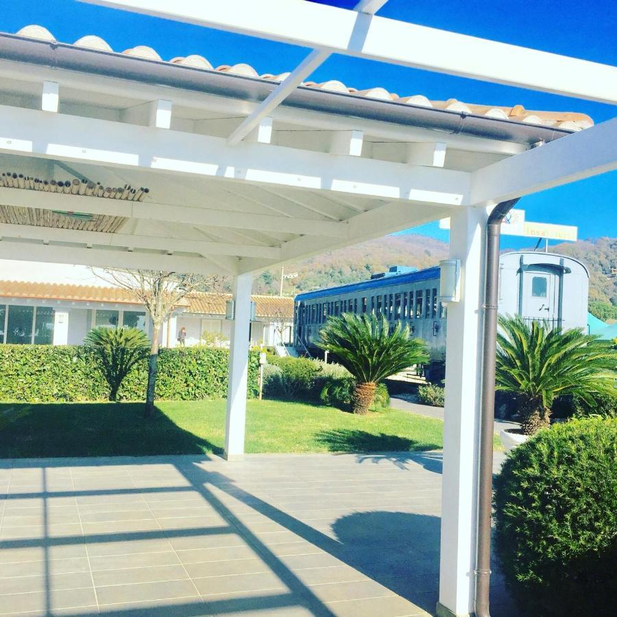 Skipper White Guest House Trevignano Romano Buitenkant foto