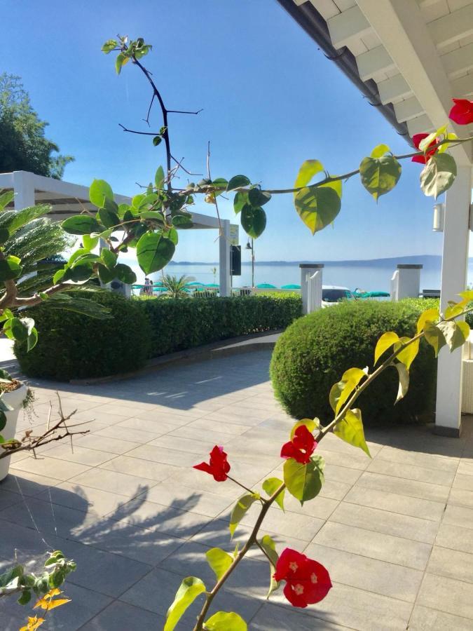 Skipper White Guest House Trevignano Romano Buitenkant foto