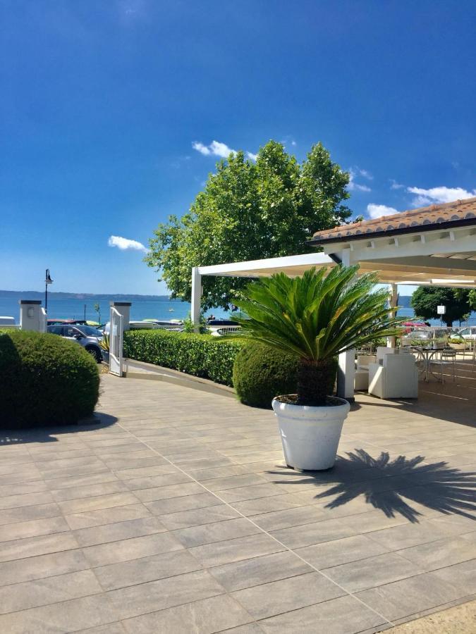 Skipper White Guest House Trevignano Romano Buitenkant foto